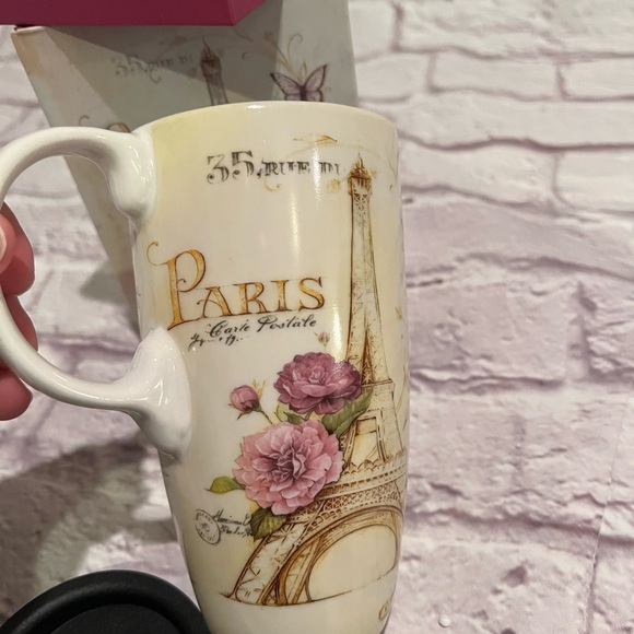 Ceramic travel mug with lid and gift box Paris Eiffel Tower - Picture 4 of 8
